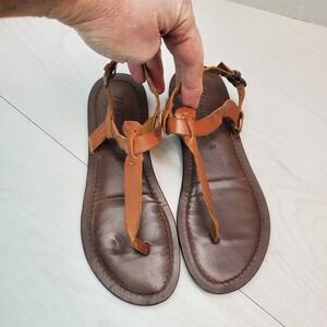 Matisse Brown Leather Thong Strap Flat Sandals Women's Size 8M Made in Italy‎